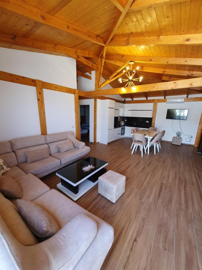 Klajdi Apartaments Sarande Ngoại thất bức ảnh
