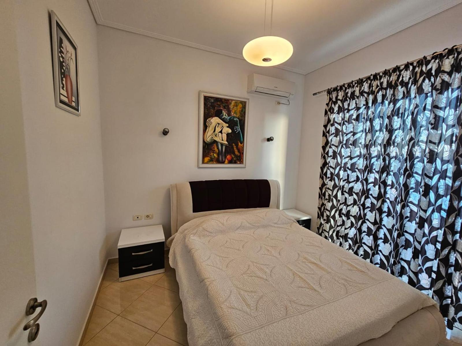 Klajdi Apartaments Sarande Ngoại thất bức ảnh